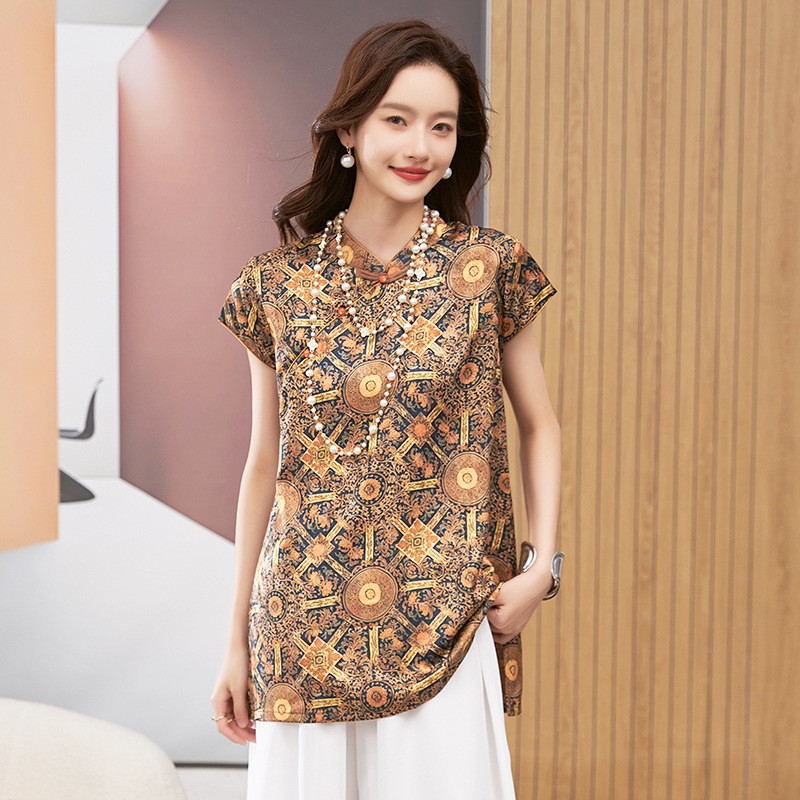 Blouses - Damesblouse met korte mouwen, ronde hals,