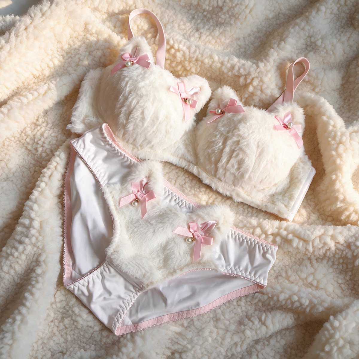 Schattige meisjeslingerieset,  - Lingerie recensie en prijs